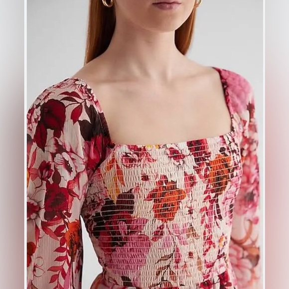 Express Floral Long Sleeve Smocked Romper - Picture 4 of 8